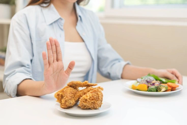Daftar Makanan Yang Wajib Kamu Hindari Saat Berbuka