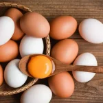 Telur Ayam vs Bebek: Mana yang Lebih Sehat? Simak Faktanya!