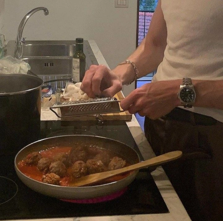 Mengapa Masakan Ayah Lebih Lezat? Ternyata Ini Penyebabnya!